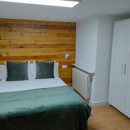 Elizabeth Towers Apartamento Almansa Exterior foto