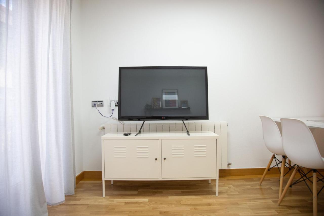 Elizabeth Towers Apartamento Almansa Exterior foto