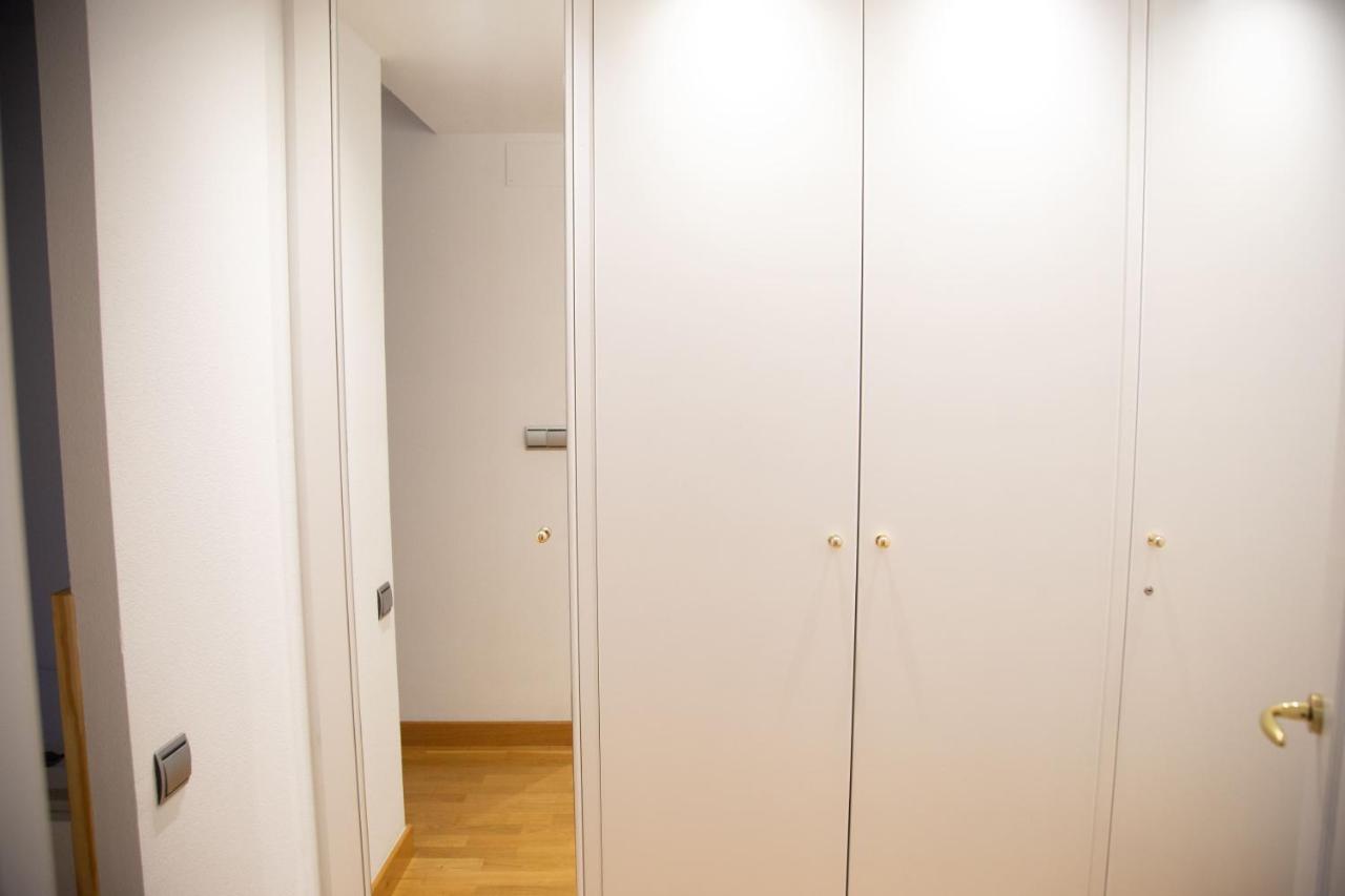 Elizabeth Towers Apartamento Almansa Exterior foto